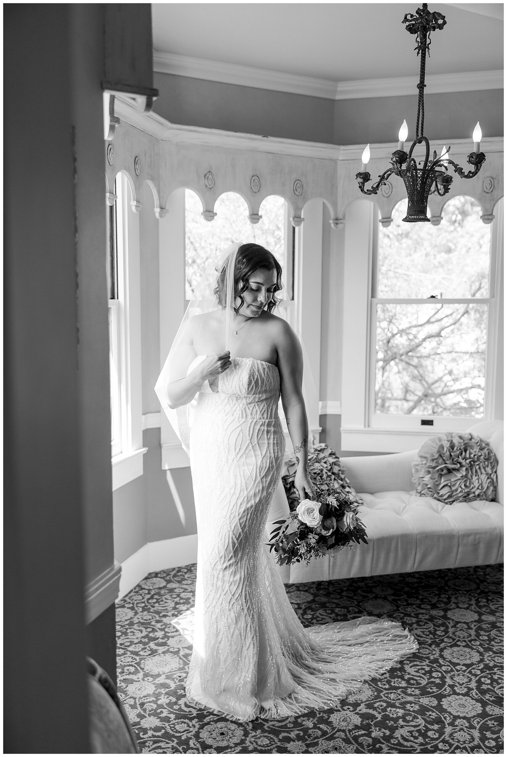Bridal Portraits at the Perry House